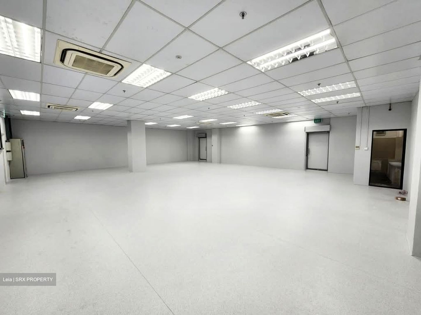 Excalibur Centre (D14), Factory #558340481
